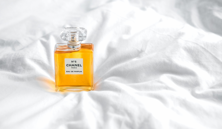 5 Things You Didn't Know About Chanel No.5 - Paulina Joaristi